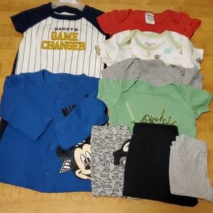 ⭐4/$20 baby bundle⭐6-9 months lot (some with tags)